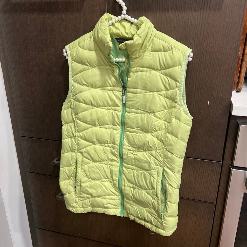 Eddie‎ Bauer Puffer Vest green women’s small